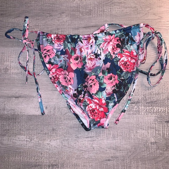 💜 NEW Purple Floral Bikini Bottom | Size Large 👙 - Picture 9 of 10